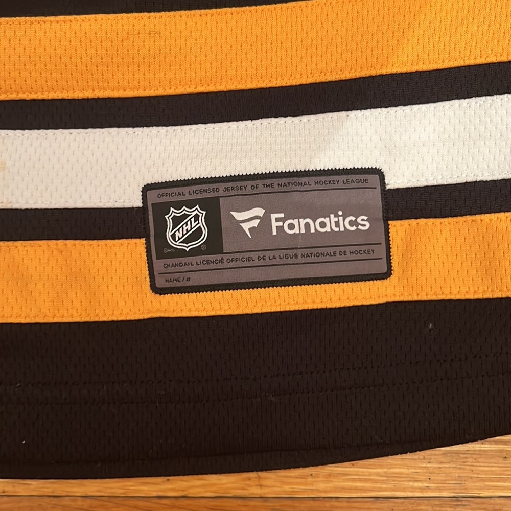Fanatics Boston Bruins Patrice Bergeron #37 Jersey Youth S/M - Picture 6 of 13